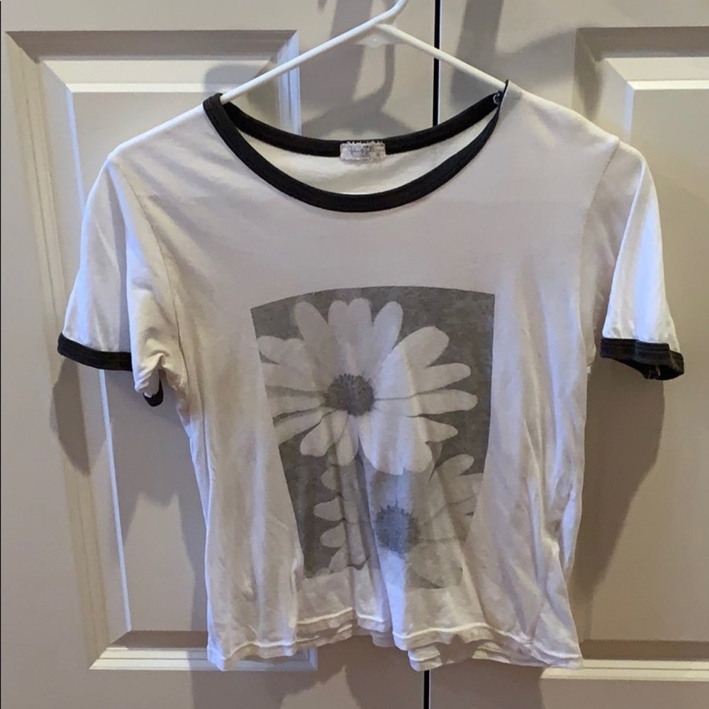 Brandy Melville cream graphic tee semi-cropped